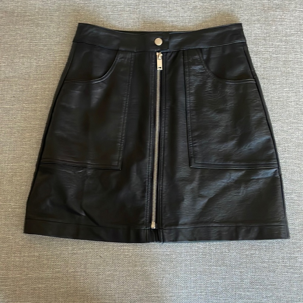 ‼️SOLD‼️Black Leather Mini Skirt